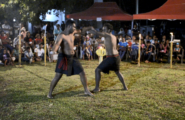 අංගම්පොර